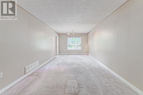 2318 Warrington Way, Innisfil, ON - Indoor Photo Showing Other Room