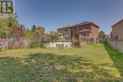 2318 Warrington Way, Innisfil, ON - Outdoor With Backyard