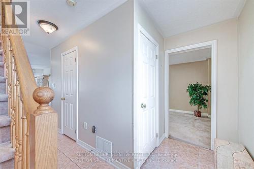 2318 Warrington Way, Innisfil, ON - Indoor Photo Showing Other Room