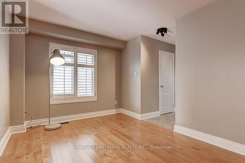 227 Venice Gate Drive, Vaughan, ON - Indoor Photo Showing Other Room