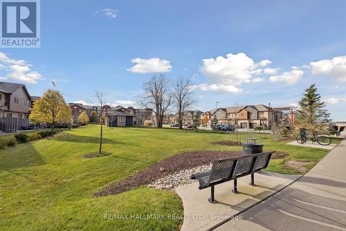 8 - 27 Madelaine Drive, Barrie, ON - Outdoor