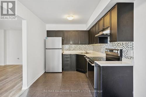 8 - 27 Madelaine Drive, Barrie, ON - Indoor Photo Showing Kitchen With Stainless Steel Kitchen