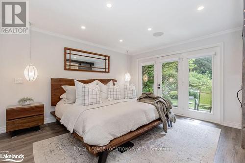 7 Purple Hill Lane, Clearview, ON - Indoor Photo Showing Bedroom