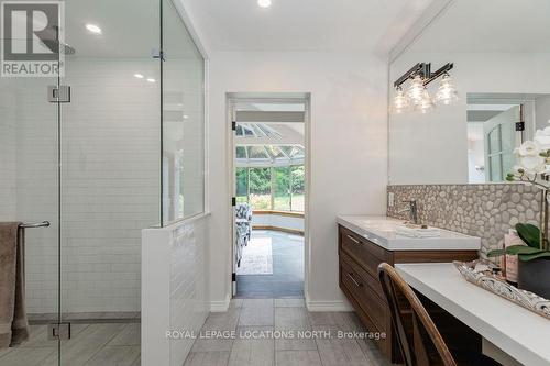 7 Purple Hill Lane, Clearview, ON - Indoor Photo Showing Bathroom