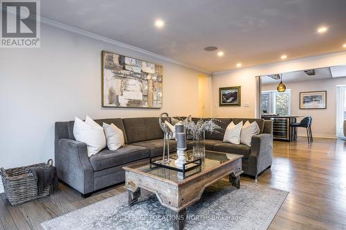 7 Purple Hill Lane, Clearview, ON - Indoor Photo Showing Living Room