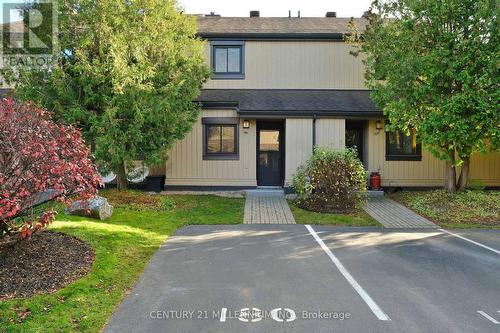 180 Escarpment Crescent, Collingwood, ON - Outdoor With Facade