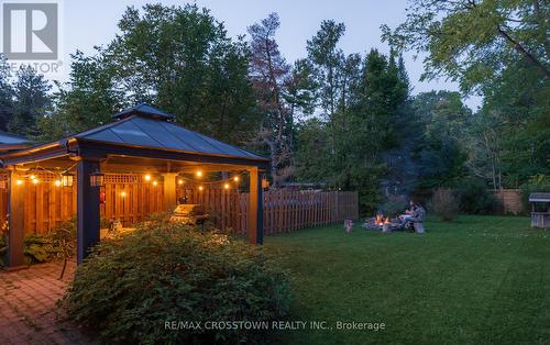 47 Lakeshore Road W, Oro-Medonte, ON - Outdoor With Backyard