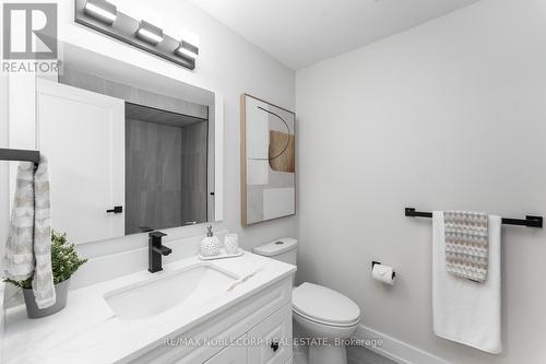 1143 Stephenson Drive, Burlington, ON - Indoor Photo Showing Bathroom