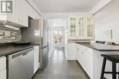 1880 Silverberry Crescent, Mississauga, ON - Indoor Photo Showing Kitchen