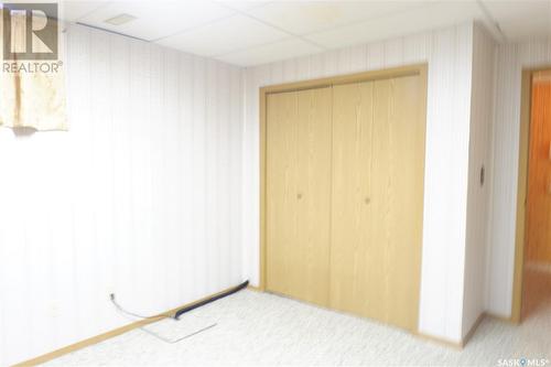 502 4Th Avenue E, Assiniboia, SK - Indoor Photo Showing Other Room