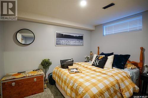 102 Blakeney Crescent, Saskatoon, SK - Indoor Photo Showing Bedroom