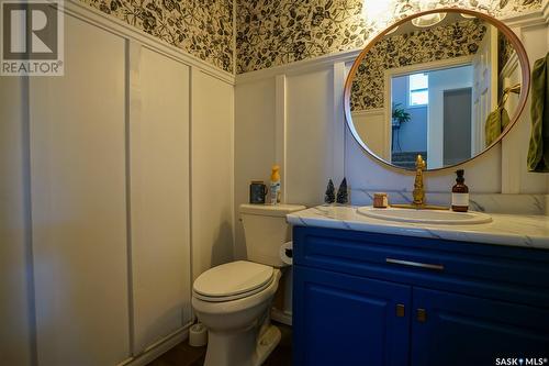 102 Blakeney Crescent, Saskatoon, SK - Indoor Photo Showing Bathroom