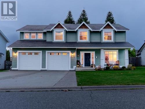 3415 Theodosia Ave, Powell River, BC - Outdoor With Facade