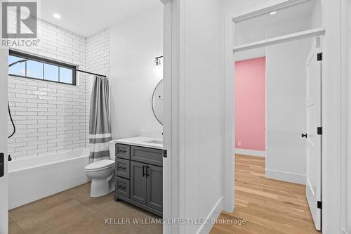 119 Field Street, Lambton Shores (Forest), ON - Indoor Photo Showing Bathroom