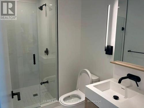 1510 - 127 Broadway Avenue, Toronto, ON - Indoor Photo Showing Bathroom