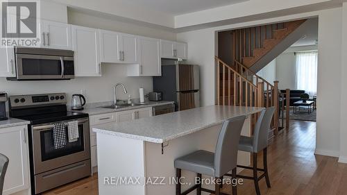 1463 Green Road, Clarington (Bowmanville), ON - Indoor Photo Showing Kitchen With Stainless Steel Kitchen