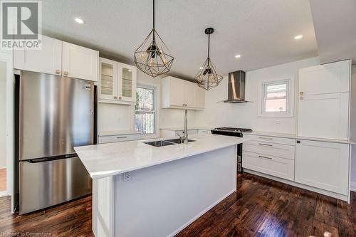 5 Kennedy Avenue, Kitchener, ON - Indoor Photo Showing Kitchen With Double Sink With Upgraded Kitchen