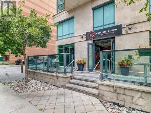 705 - 445 Laurier Avenue W, Ottawa, ON - Outdoor