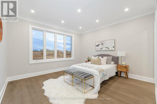 595 Kleinburg Summit Way, Vaughan, ON - Indoor Photo Showing Bedroom