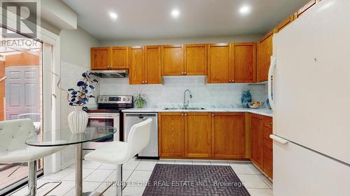 96 Copeman Crescent, Barrie, ON - Indoor Photo Showing Kitchen With Double Sink