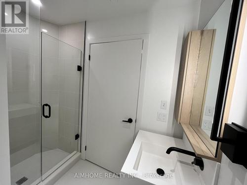 1109S - 127 Broadway Avenue, Toronto, ON - Indoor Photo Showing Bathroom