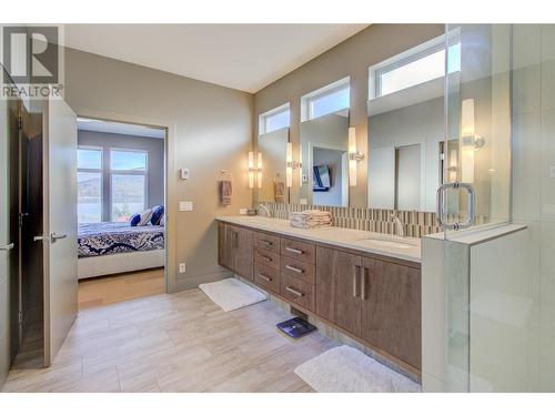 8010 Graystone Drive, Coldstream, BC - Indoor Photo Showing Bathroom