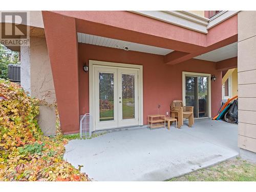 1795 Country Club Drive Unit# 102, Kelowna, BC - Outdoor With Exterior