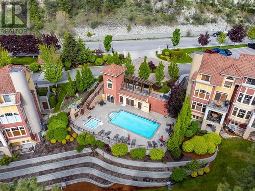 1795 Country Club Drive Unit# 102, Kelowna, BC - Outdoor With In Ground Pool