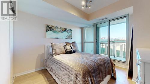 826 - 35 Bastion Street, Toronto, ON - Indoor Photo Showing Bedroom