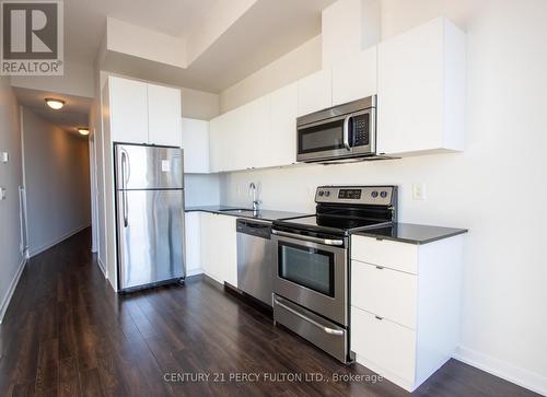 Ph12 - 51 East Liberty Street, Toronto, ON - Indoor Photo Showing Kitchen With Stainless Steel Kitchen