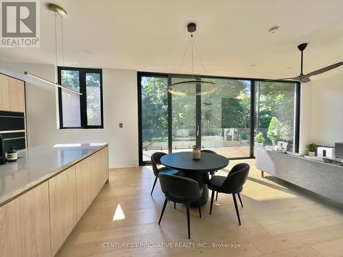 10 Haida Court, Toronto, ON - Indoor Photo Showing Dining Room