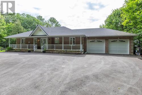 3033 Freeburn Lane, Smith-Ennismore-Lakefield (Lakefield), ON - Outdoor With Deck Patio Veranda