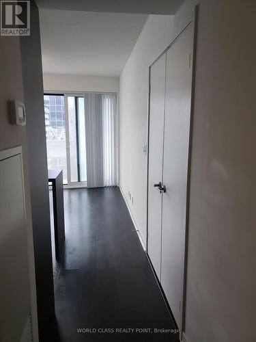 2207 - 100 Harbour Street, Toronto, ON - Indoor Photo Showing Other Room