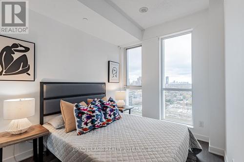 2110 - 55 Regent Park Boulevard, Toronto, ON - Indoor Photo Showing Bedroom