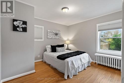 161 Parkhurst Boulevard, Toronto, ON - Indoor Photo Showing Bedroom