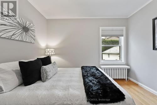 161 Parkhurst Boulevard, Toronto, ON - Indoor Photo Showing Bedroom