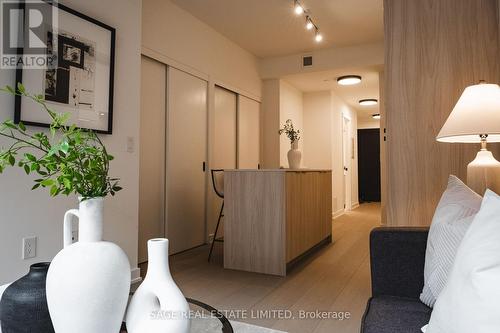 204 - 123 Portland Street, Toronto, ON - Indoor