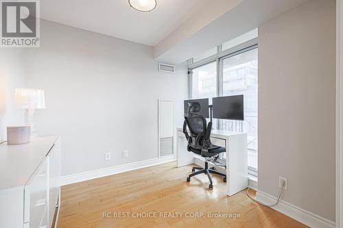 504 - 1103 Leslie Street, Toronto, ON - Indoor Photo Showing Office