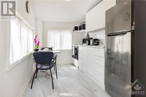 456 Bronson Avenue Unit#1, Ottawa, ON - Indoor Photo Showing Kitchen