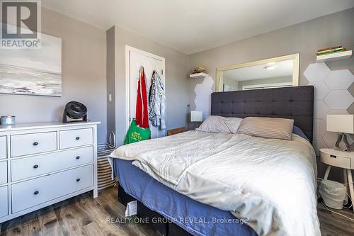 285 Jarvis Street, Oshawa, ON - Indoor Photo Showing Bedroom