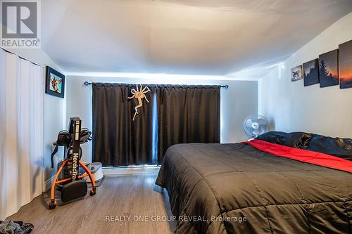 283 Jarvis Street, Oshawa, ON - Indoor Photo Showing Bedroom