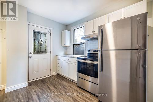 283 Jarvis Street, Oshawa, ON - Indoor Photo Showing Kitchen