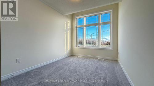 1026 Crowsnest Hollow, Pickering, ON - Indoor Photo Showing Other Room