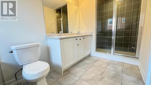 1026 Crowsnest Hollow, Pickering, ON - Indoor Photo Showing Bathroom