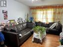 1004 Argyle Street, Regina, SK  - Indoor Photo Showing Living Room 