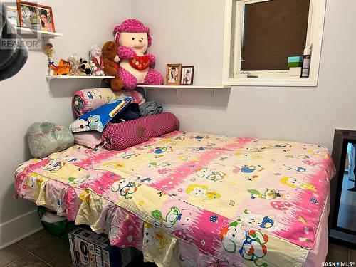 1004 Argyle Street, Regina, SK - Indoor Photo Showing Bedroom