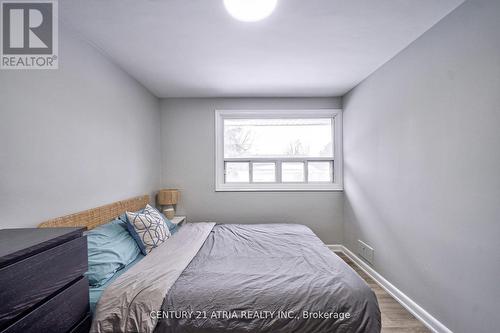 386 Paliser Crescent N, Richmond Hill, ON - Indoor Photo Showing Bedroom