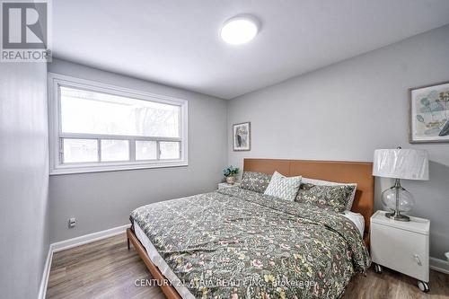 386 Paliser Crescent N, Richmond Hill, ON - Indoor Photo Showing Bedroom