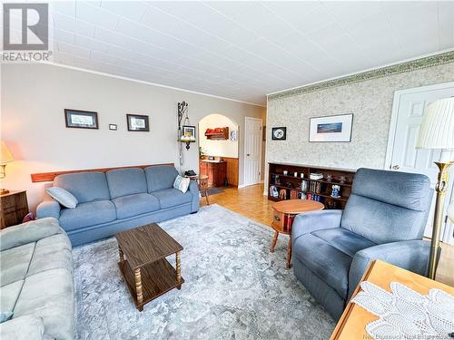 30 Princess Street, Sackville, NB - Indoor Photo Showing Living Room