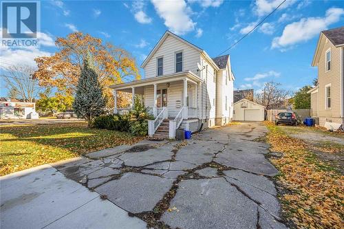 364 Shepherd Street, Sarnia, ON - Outdoor